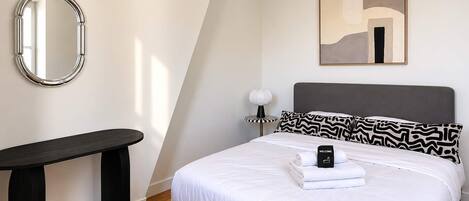 1 bedroom, iron/ironing board, bed sheets