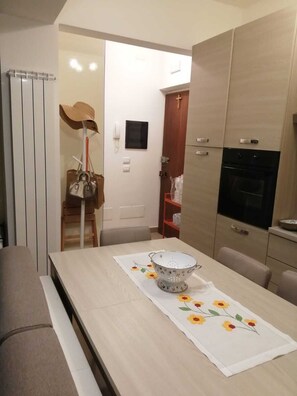 Dining - Vrbo Property (Monterosso al Mare)