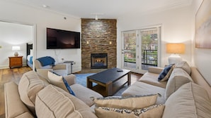 Condo, Multiple Beds (Baskins Creek 404) | Living area - Baskins Creek 404 (Gatlinburg)