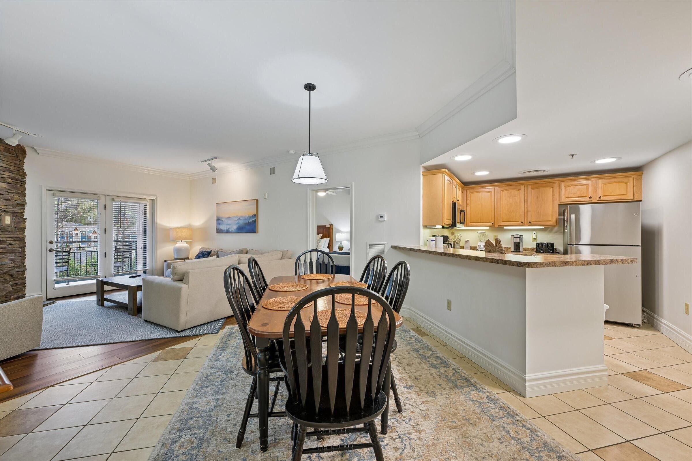 Condo, Multiple Beds (Baskins Creek 404) | Interior
