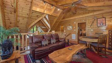 Cabin, Multiple Beds (Crazy Horse) | Interior