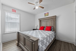 2 bedrooms, free WiFi, bed sheets - AT&T Stadium Retreat | Free Parking (Arlington)