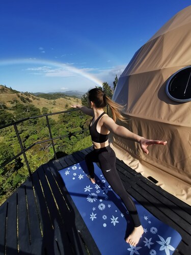 ECO RIVER DOME.  Glamping in the middle of the forest, in the treetops.