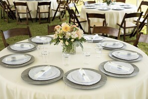 Espace banquet en plein air