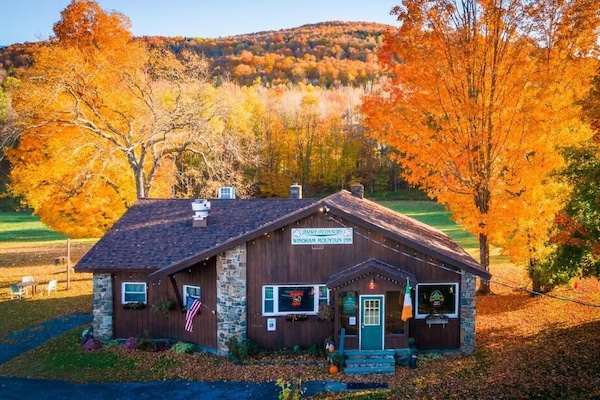 Double Room, Mountain View | Exterior