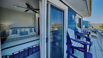 Studio (3 Bedrooms) | Property amenity