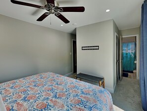 Studio (3 Bedrooms) | Property amenity