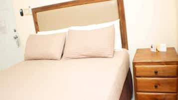 Queen bed in Studio 1