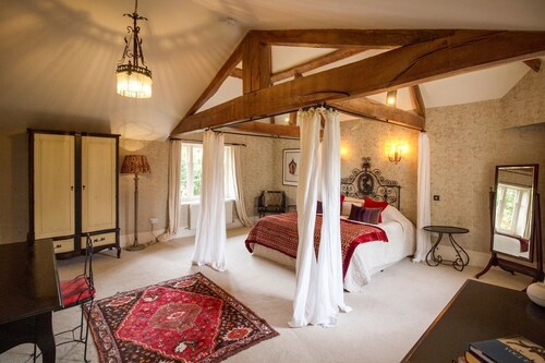 Highbrook Court - Onze Chambres Villa, Couchages 28