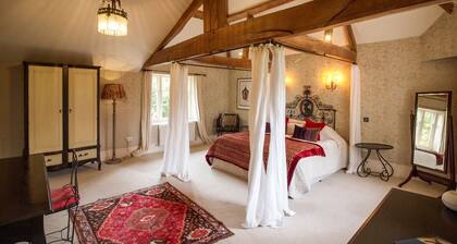 Highbrook Court - Onze Chambres Villa, Couchages 28