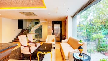 House | Reception