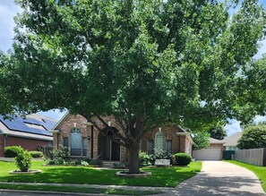 Exterior - Spacious 4-bedroom house in fantastic Round Rock with AC (Round Rock)