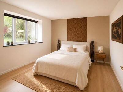 Java Themed Apartment Near Central St in Aalborg