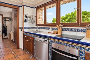 Immagine non classificata, 3 di 38, pulsante