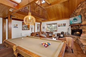Casa, varias camas (2661) | Área de sala de estar