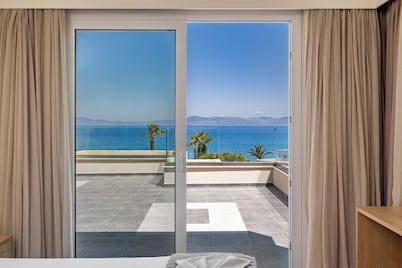 POSEIDONIA APARTMENTS