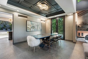 Dining - New Gated Modern 6bd/5ba 5,700sf Courtside Estate in Encino w 85ft pool & spa! (Los Angeles)