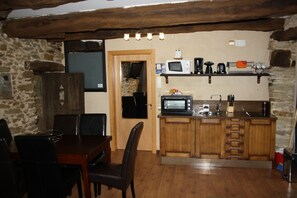 Dining - Vrbo Property (Robleda- Cervantes)