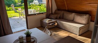 Cozy Finnhütte on Lake Plau in the countryside