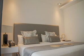 In-room safe, blackout curtains, iron/ironing board, free WiFi - PALMERAS DE SOL CARIBE (Puntacana)