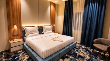 Blackout curtains, iron/ironing board, free WiFi