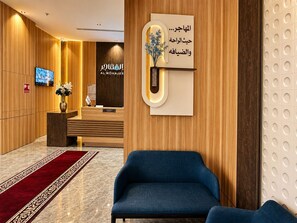 Lobby - AlMohajer Serviced Apartments Airport  (jeddah)