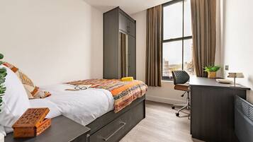 2 bedrooms