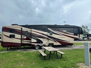 Exterior - Cardinal Camper Getaway at Eddy's Place-Sleeps 8 (Moravia)