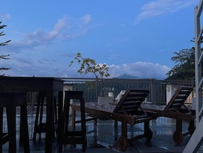Deluxe Double Room, Balcony, Garden View | Terrace/patio - Sun Dove Suit - Kandy (Kandy)