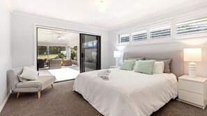 Room - Coastal Retreat - Pet Friendly with Fire Pit (Callala Bay)