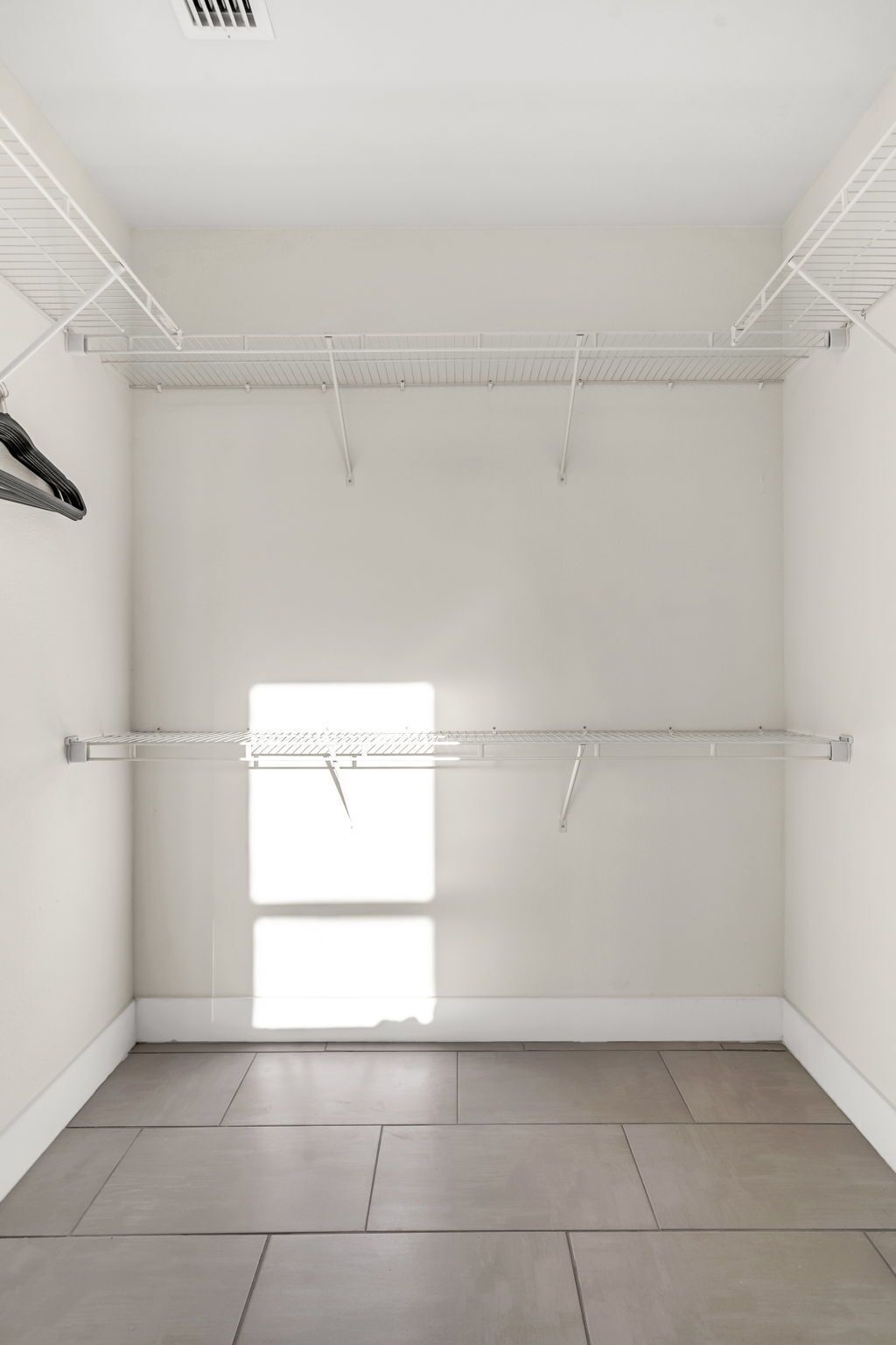 Appartement, 2 chambres, cuisine, vue sur la ville | Intérieur