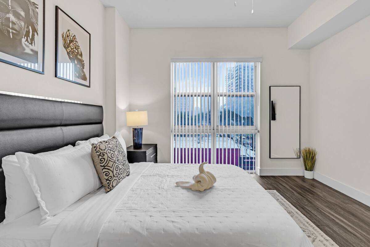 Apartment, 2 Bedrooms, Kitchen, City View | Soundproofing, iron/ironing board, free WiFi