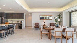Ảnh chưa phân loại, 4 trong số 26 ảnh, nút