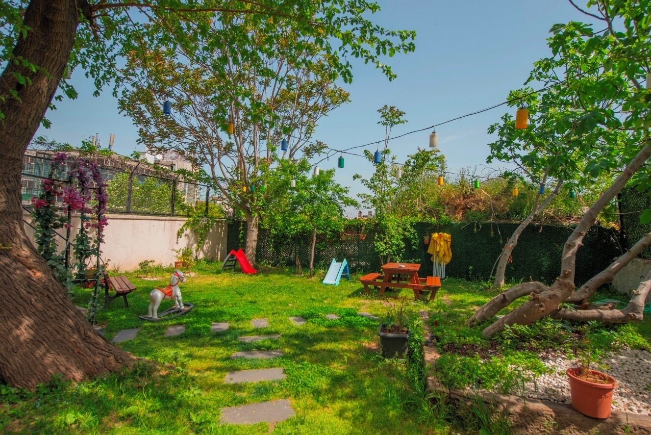 Familienapartment, Gartenblick | Unterkunftsgelände