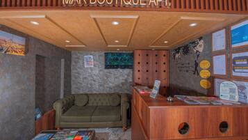 Familienapartment, Gartenblick | Lobby