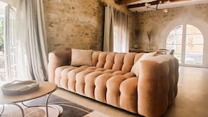 TV - Mas de l'Amarine Between Camargue and Provence (Bellegarde)