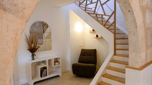 Interior - Mas de l'Amarine Between Camargue and Provence (Bellegarde)
