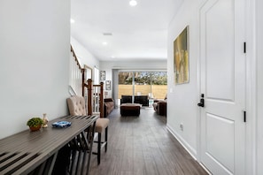 Interior - Grand Vilano Compound: 18 Guests, 2 Pools (St. Augustine)