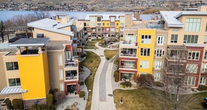 Welcome to Lakeside Lookout – your easy, lakeside, Okanagan getaway.