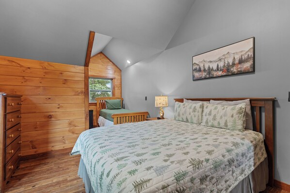 3 bedrooms, iron/ironing board, travel cot, WiFi