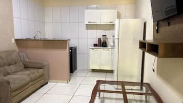 Economy House, 2 Bedrooms | Living area