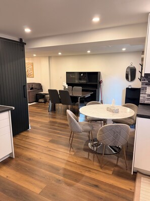 Dining - Bright 1BR + Den Walk-Out Suite w/ Parking (Aurora)