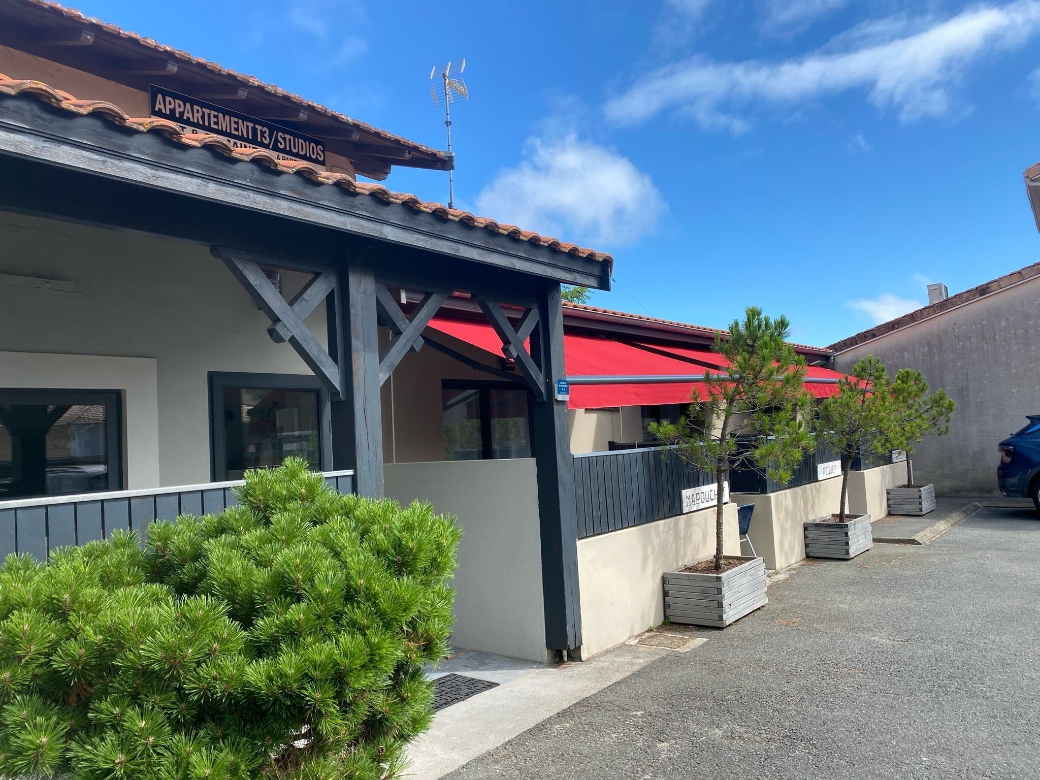 Comfort Studio | Exterior