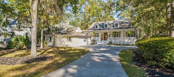 Callawassie Island Beautiful 3BR/3BA Retreat Free Golf, Riverfront Pools