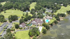 Exterior - Callawassie Island Beautiful 3BR/3BA Retreat Free Golf, Riverfront Pools (Okatie)