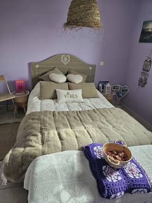 Iron/ironing board, Internet, bed sheets - Vrbo Property (Bagnols-sur-Cèze)
