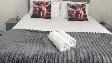 1 soverom, strykejern/-brett, wi-fi og sengetøy