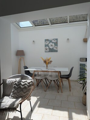 Dining - Vrbo Property (Fécamp)