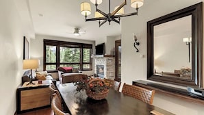Dining - Ski-In Ski-Out Retreat in Breckenridge with all the Amenities for Every Season (Breckenridge)