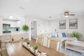 Interior - After Dune Delight Condo with Pools & Tennis (Santa Rosa Beach)